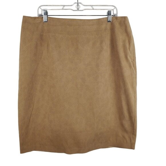Chico's Pencil Skirt 3 US 16 Perforated cheetah Micro Suede Back Slit Side Zip - Picture 1 of 7